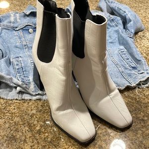 Pre loved white Ankle Boots